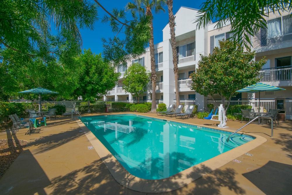Quality Inn Placentia Anaheim Fullerton Екстериор снимка