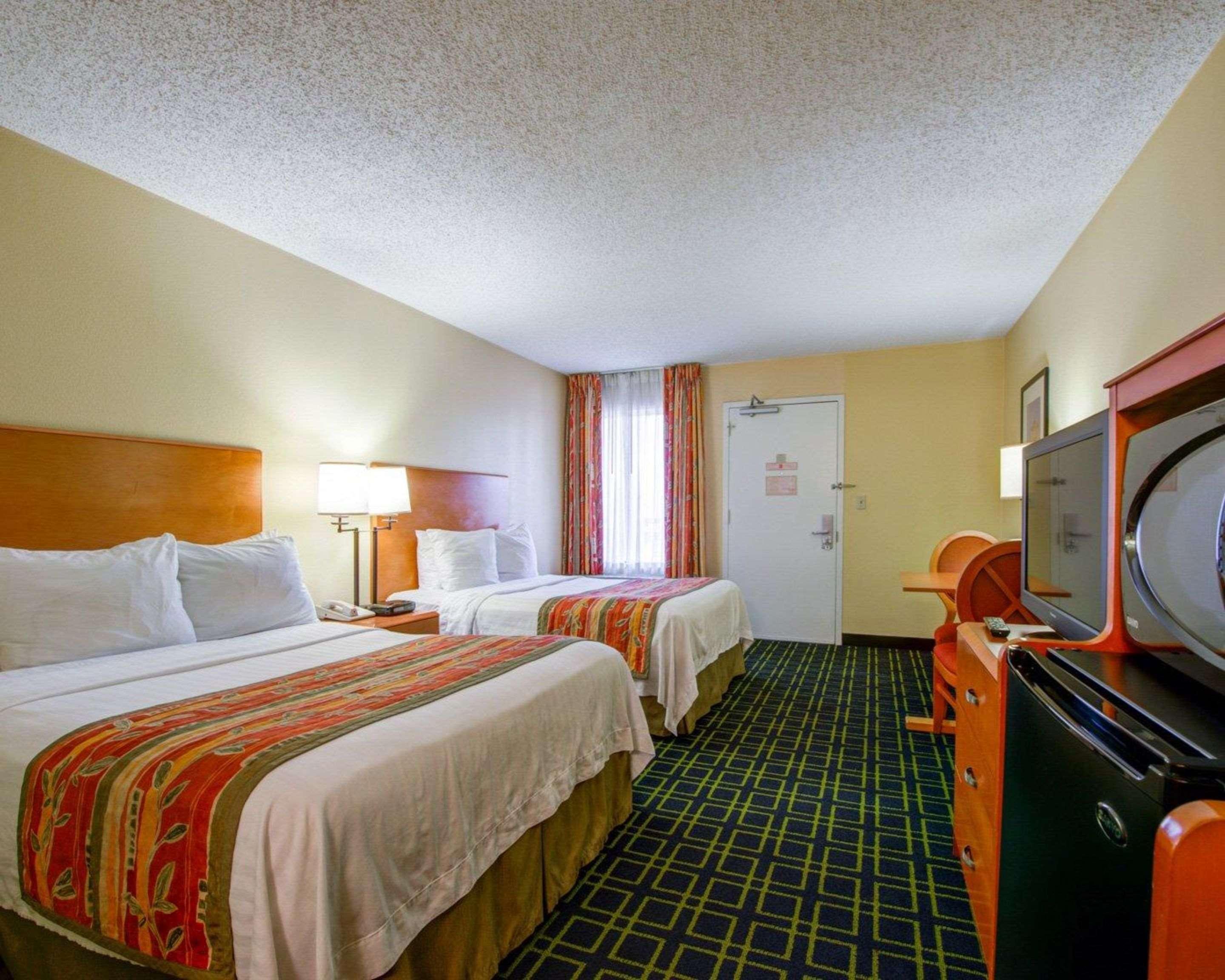 Quality Inn Placentia Anaheim Fullerton Екстериор снимка
