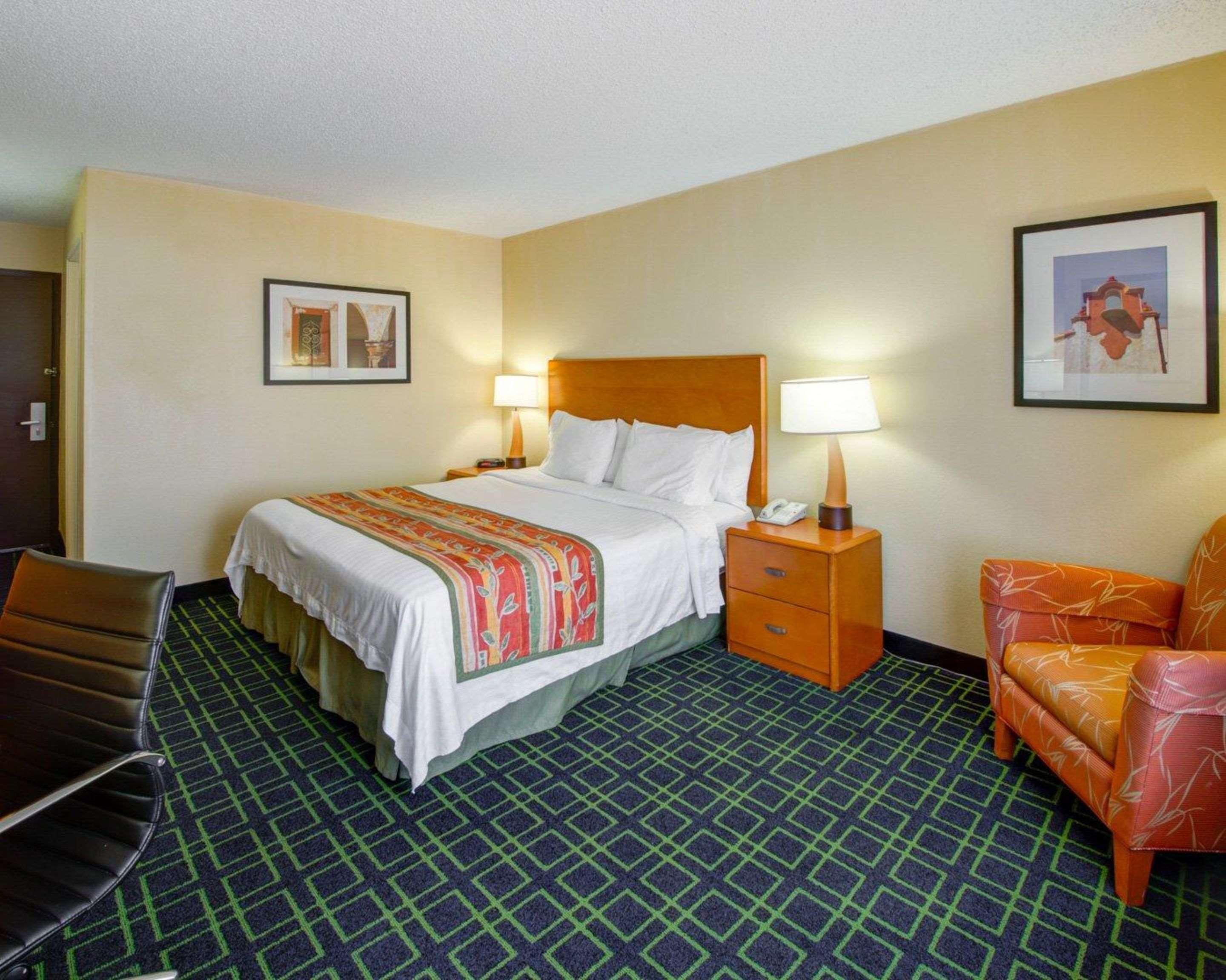 Quality Inn Placentia Anaheim Fullerton Екстериор снимка