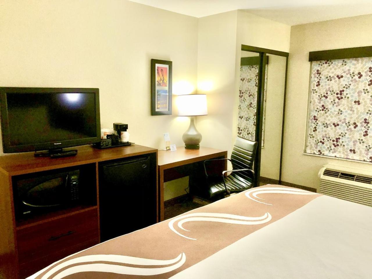Quality Inn Placentia Anaheim Fullerton Екстериор снимка